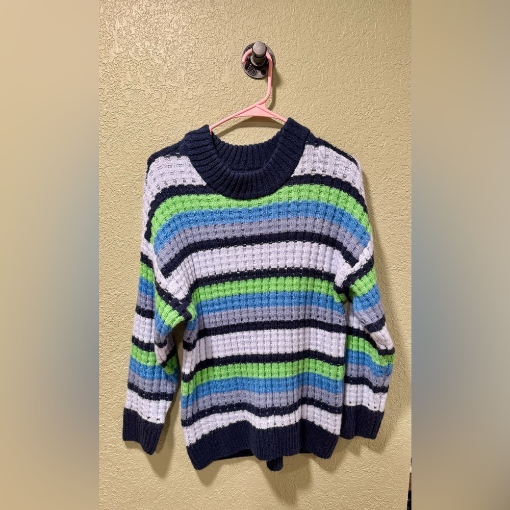 SO Women's Striped Sweater